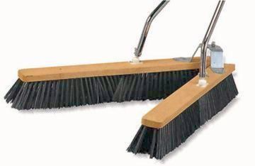 Scherenbesen mit Stiel